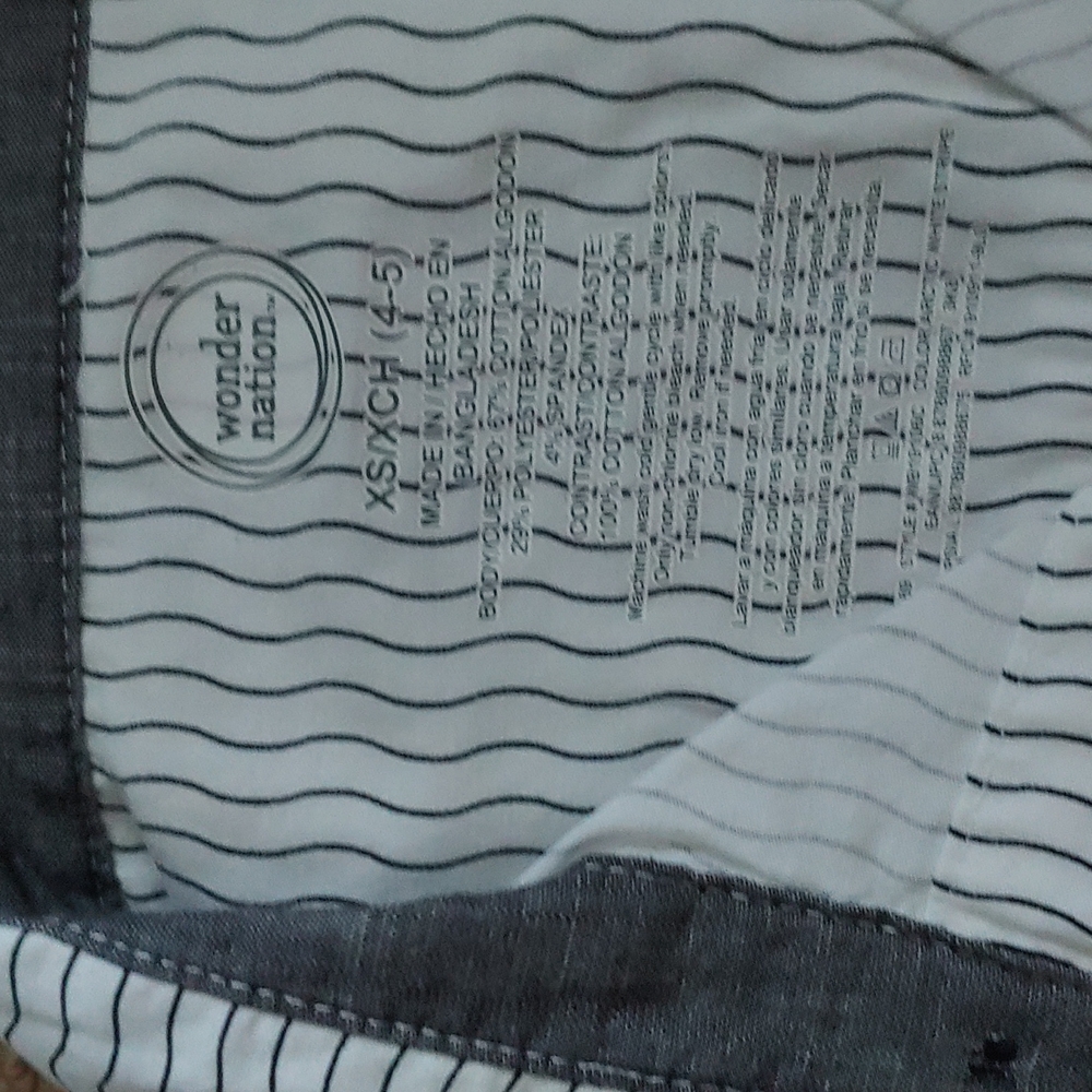 Button down - Picture 4 of 5
